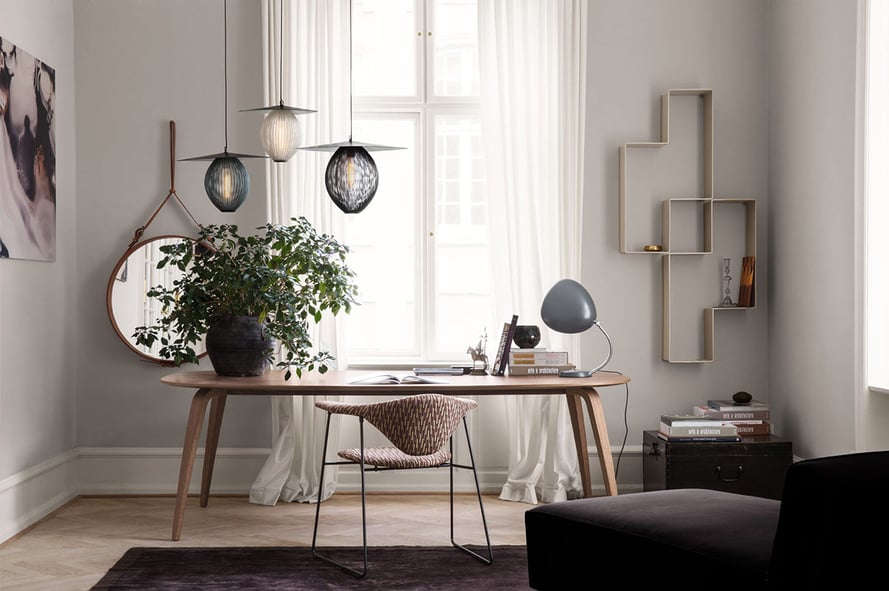 AdnetWallMirrorCircular_GUBIDiningTableElliptical_SatellitePendant_MasculoDiningChairSledgeBase_DedalShelf_On_1